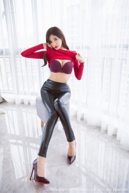 欧美日韩人妻中文字幕爆乳一区