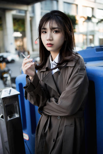 二婚被捧成掌中娇，乡下锦鲤名动京城