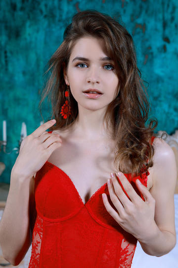 国产亚洲精彩视频中文字幕