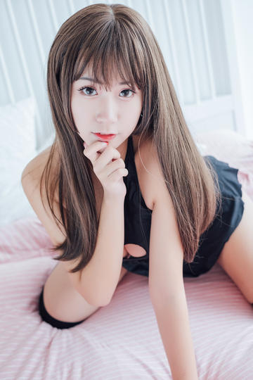 日日碰夜夜爽亚洲欧美