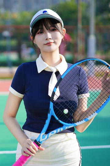 日本爆乳满员痴汉