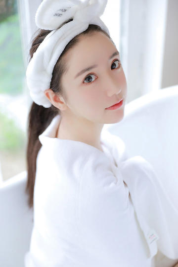 91自拍偷拍二区